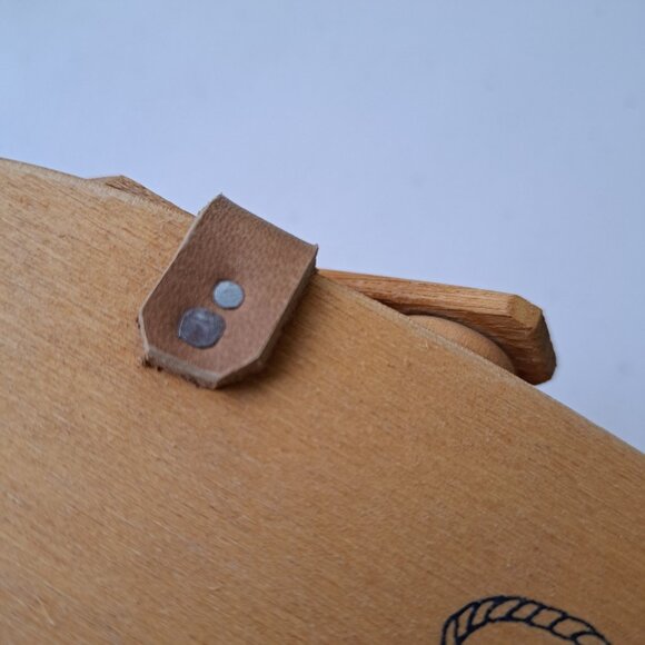 VTG Carnation Basket Wood Texas Military Fort Hood Officer Wives Club Quilt - Picture 14 of 15